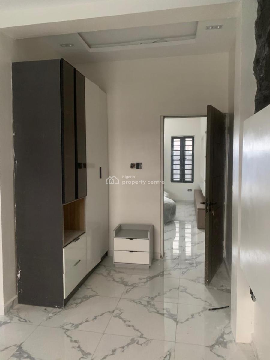 Fully Serviced and Functional Well Finished 1 Bedroom  Apartment, Igbo Efon, Lekki, Lagos, Flat / Apartment for Rent