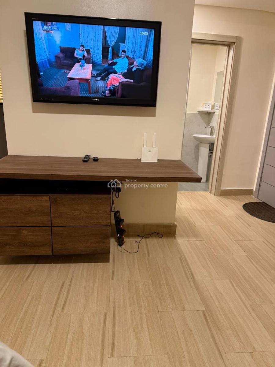 Fully Serviced and Well Furnished Studio Bed Apartment, Nike Art Gallery, Ikate, Lekki, Lagos, Self Contain (single Rooms) for Rent