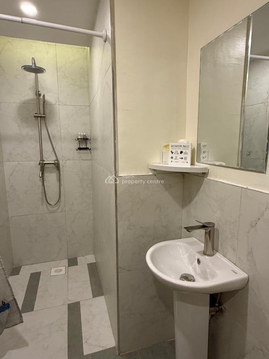 Fully Serviced and Well Furnished Studio Bed Apartment, Nike Art Gallery, Ikate, Lekki, Lagos, Self Contain (single Rooms) for Rent