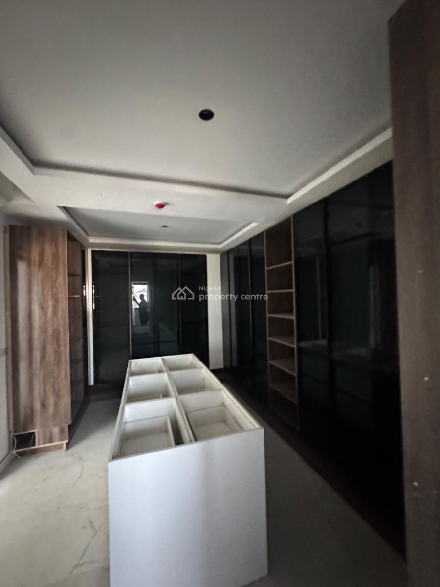 6-bedroom En-suite Villa Is Crafted for Elevated Family Living, Banana Island, Ikoyi, Lagos, Detached Duplex for Sale