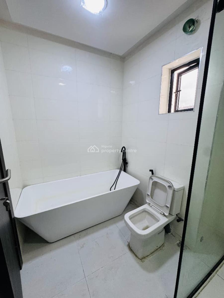 Exclusively Finished 4 Bedroom Terrace Duplex + Communal Pool, Gym, Lekki Phase 1, Lekki, Lagos, Terraced Duplex for Rent