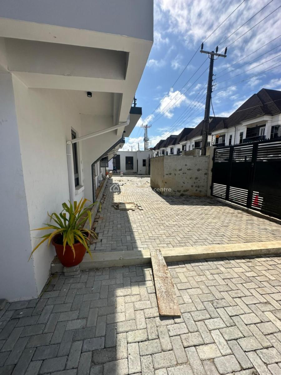 Luxury 2bedroom Apartment, Creeklane, Osapa, Lekki, Lagos, Flat / Apartment for Rent