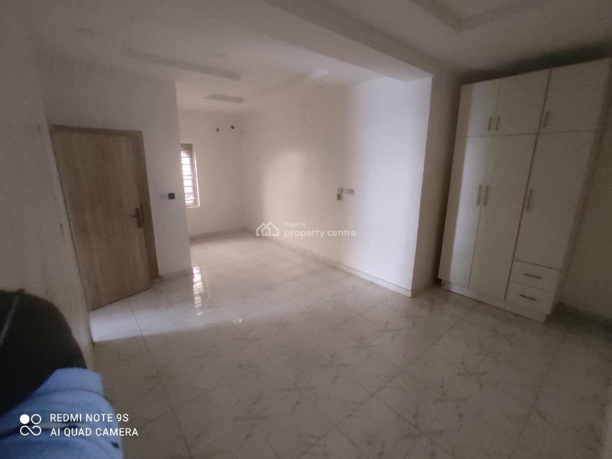 Luxury 2bedroom Flat in a Loveable Estate Ajah Lekki Lagos, Akins Estate Omobade Street, Ado, Ajah, Lagos, Flat / Apartment for Rent