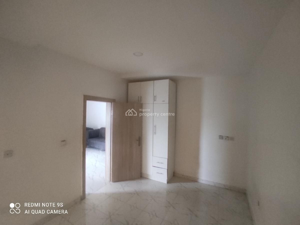 Luxury 2bedroom Flat in a Loveable Estate Ajah Lekki Lagos, Akins Estate Omobade Street, Ado, Ajah, Lagos, Flat / Apartment for Rent