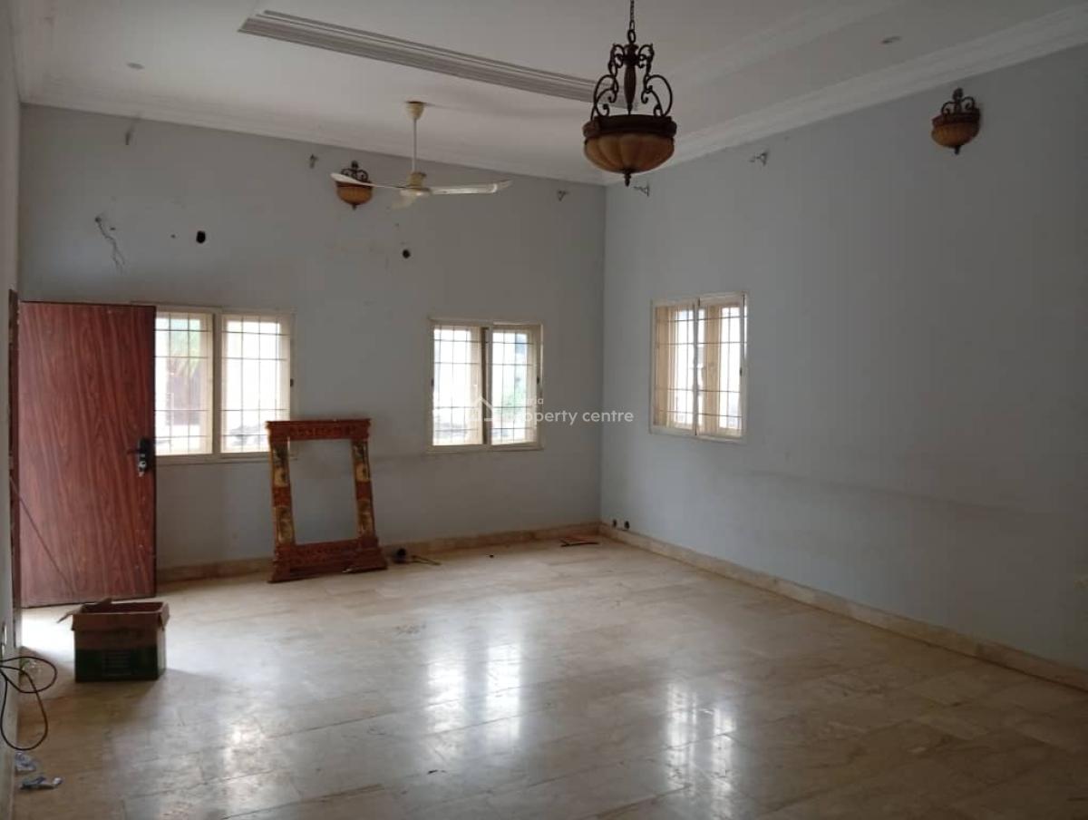 Spacious 4 Bedroom Bungalow, 4th Avenue, Gwarinpa, Abuja, Detached Bungalow for Rent