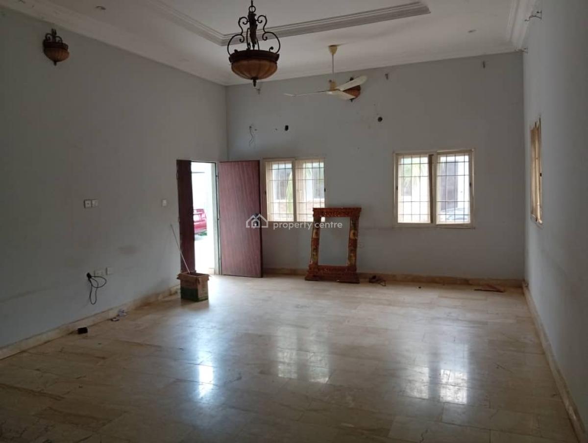 Spacious 4 Bedroom Bungalow, 4th Avenue, Gwarinpa, Abuja, Detached Bungalow for Rent