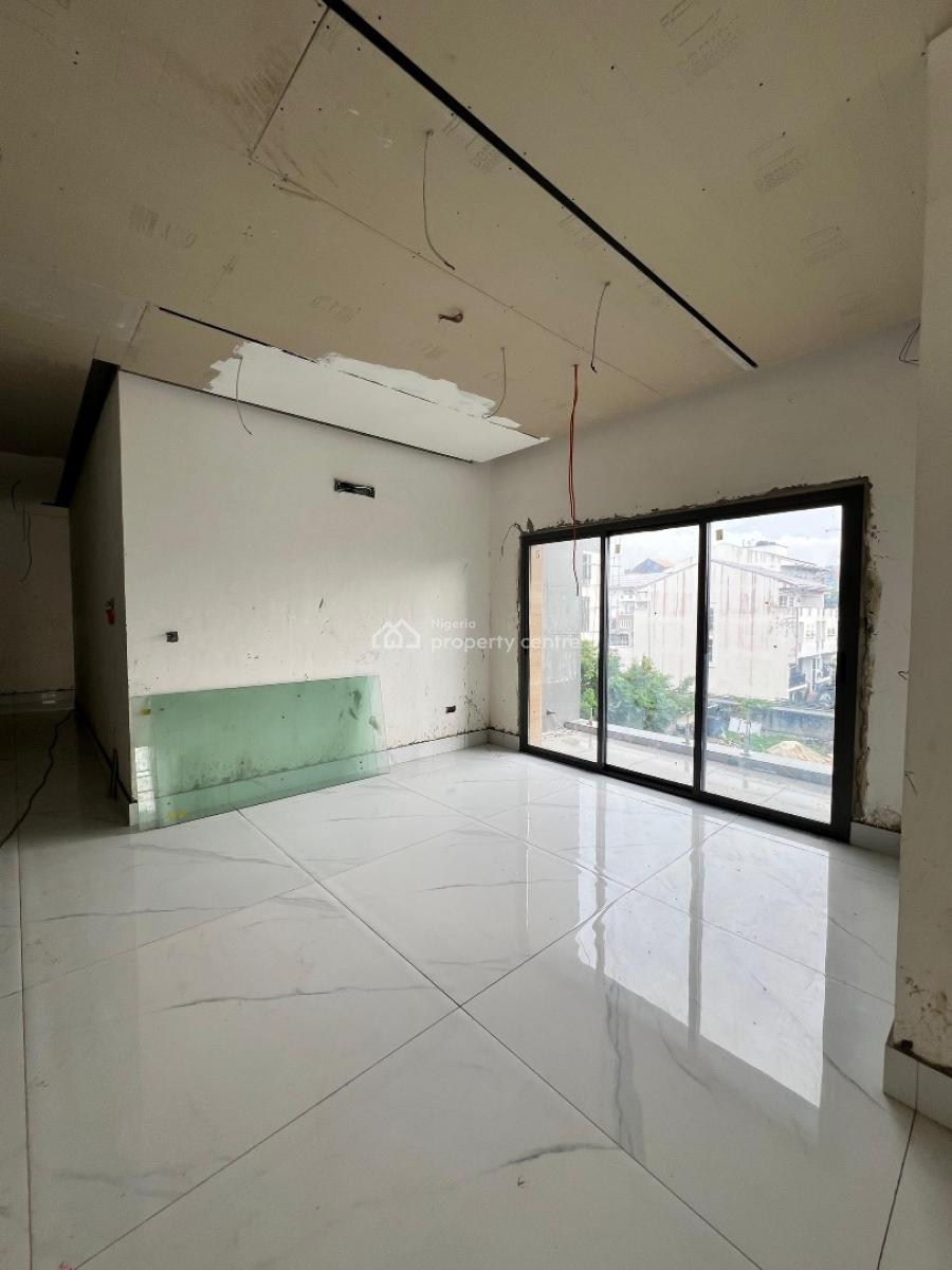 Exclusive 4 Bedeoom Nice Apartment, Banana Island, Ikoyi, Lagos, Flat / Apartment for Sale