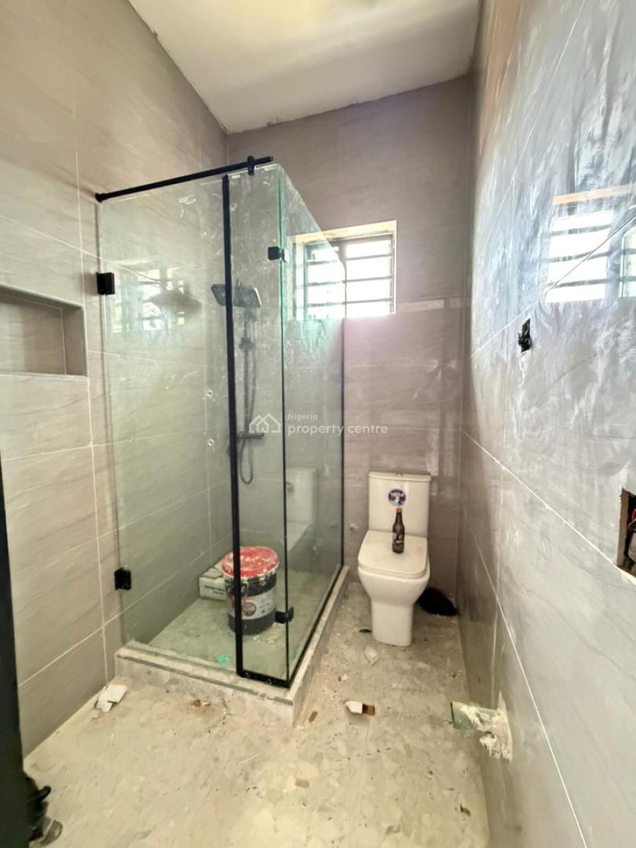 2 & 3 Bedroom Apartment, Lekki Phase 1, Lekki, Lagos, Flat / Apartment for Sale