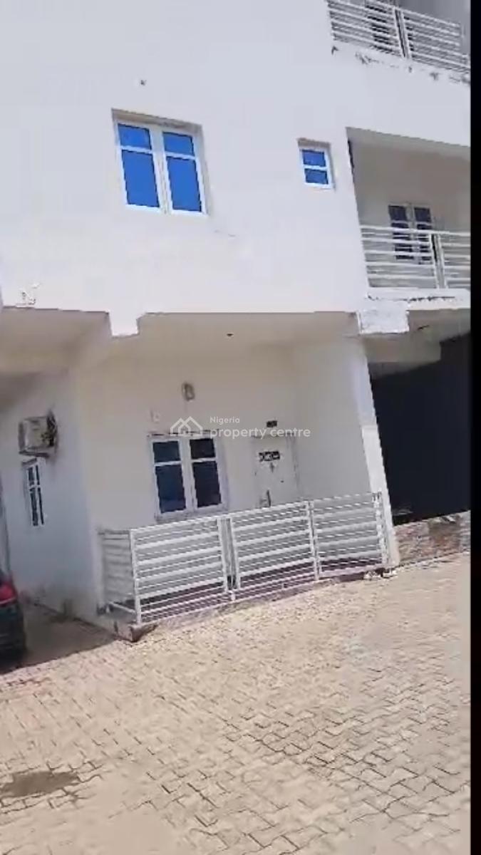 Sharp Two Bedrooms  at Second Floor in Katampe Main, Katampe (main), Katampe, Abuja, Block of Flats for Sale