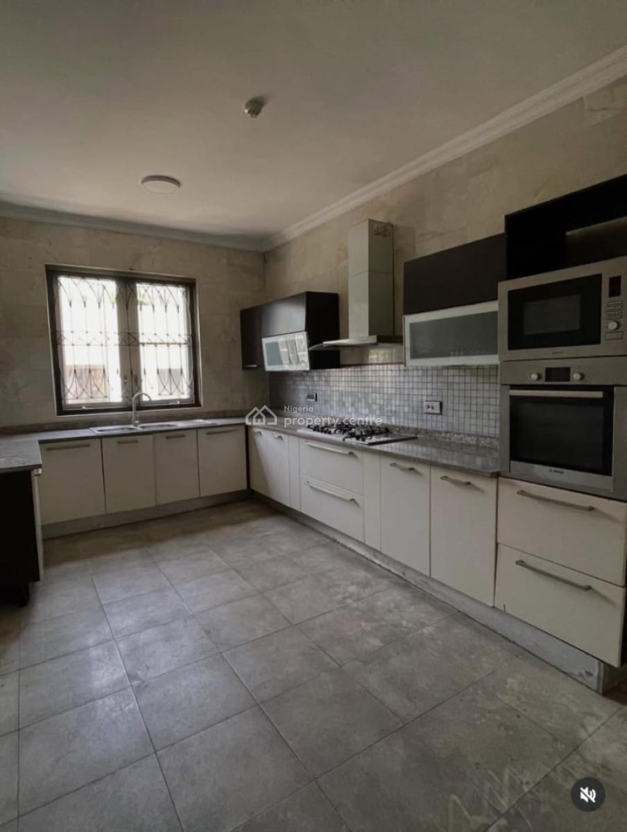 Service 4bedrooms Terrace Duplex with Swimming Pool and Gym, Banana Island, Ikoyi, Lagos, Terraced Duplex for Rent