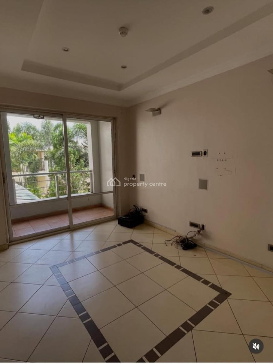 Service 4bedrooms Terrace Duplex with Swimming Pool and Gym, Banana Island, Ikoyi, Lagos, Terraced Duplex for Rent