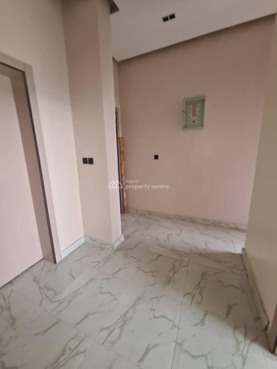a Newly Built & Well Finished  2 Bedroom  Apartment, Ikate Elegushi, Lekki, Lagos, Flat / Apartment for Rent