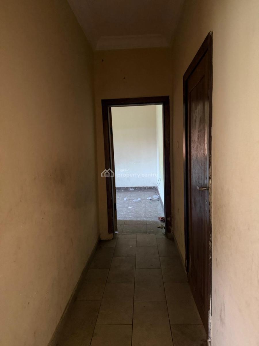 Beautiful Spacious 3 Bedrooms Apartment on Ground Floor, Near Piccadilly Hotel, Lekki, Lagos, Flat / Apartment for Rent