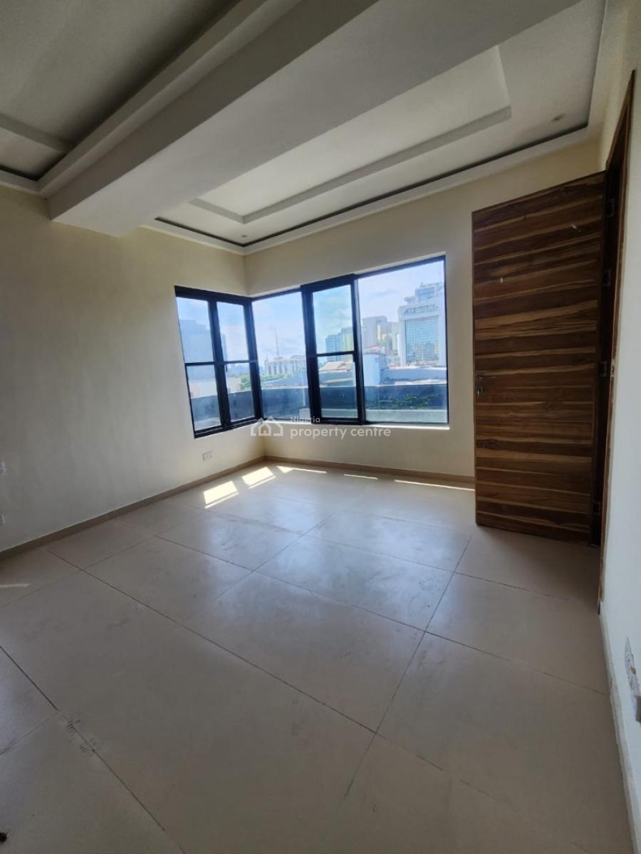 Newly Built 2bedroom Apartment with Pool,gym,bq Elevator, Victoria Island (vi), Lagos, Flat / Apartment for Rent