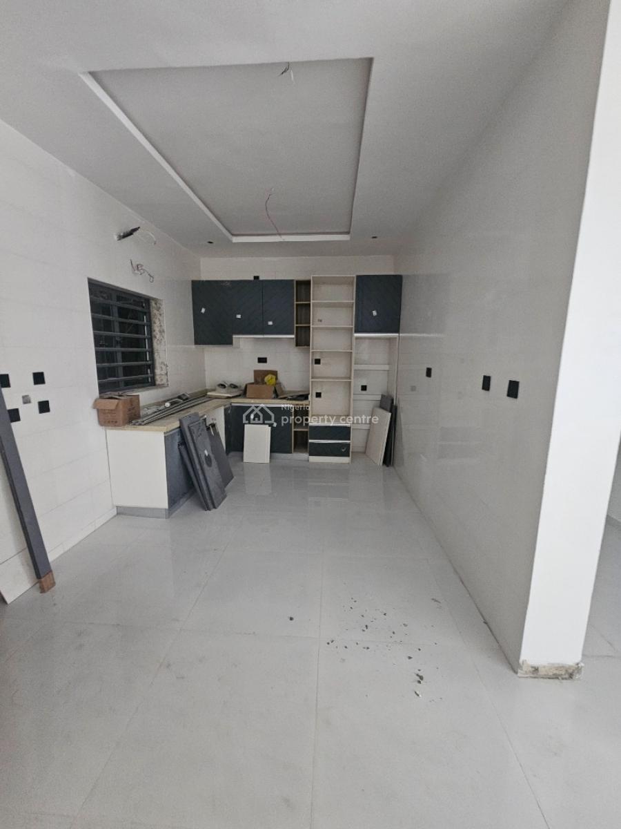 Newly Built 3-bedroom Apartment with Bq, Off Freedom Way, Lekki Phase 1, Lekki, Lagos, Flat / Apartment for Rent
