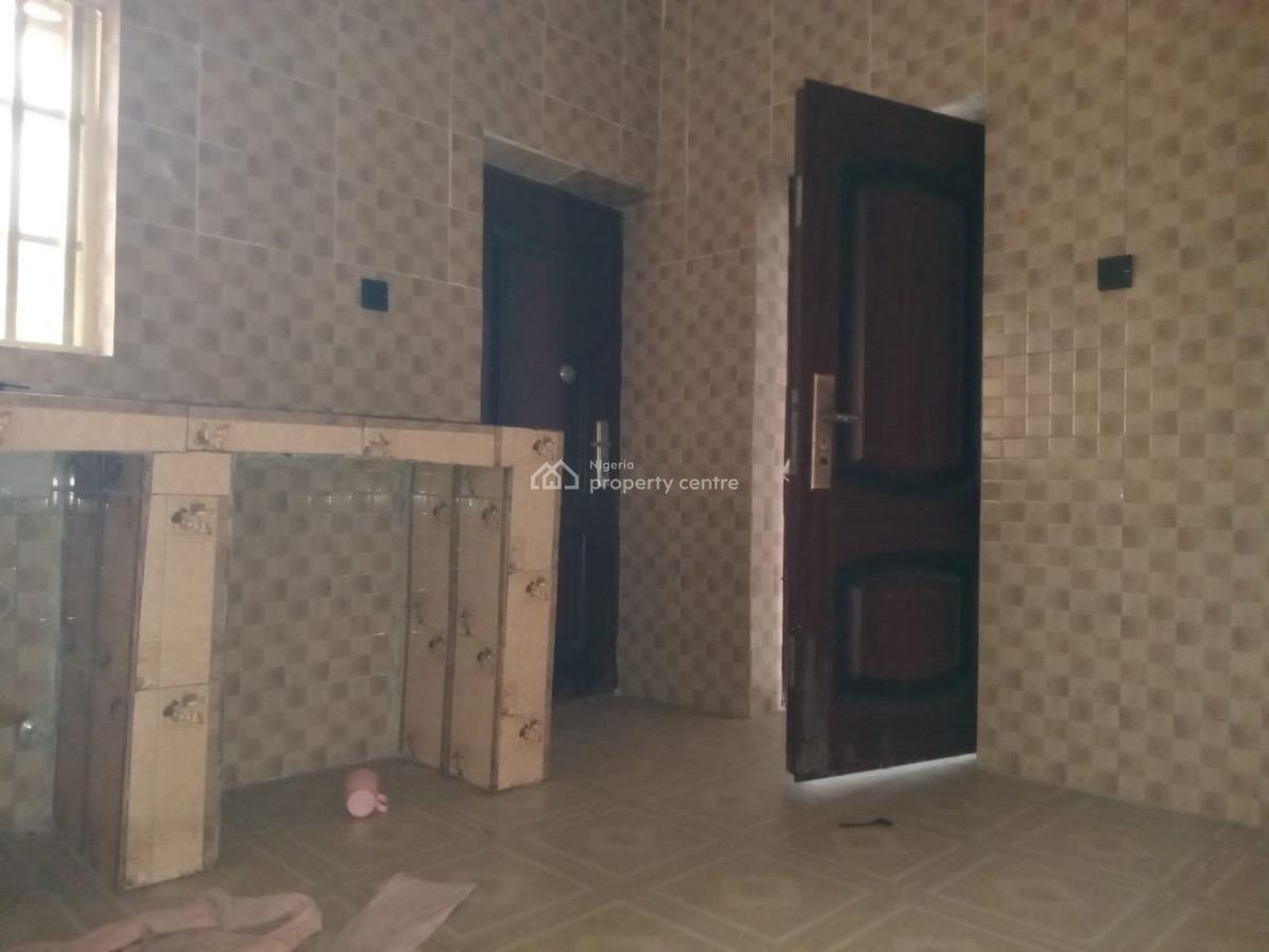 3 Bedroom Flat in a Well Interlocked and Secured Estate, Miniru Estate, Ogombo, Ajah, Lagos, Flat / Apartment for Rent