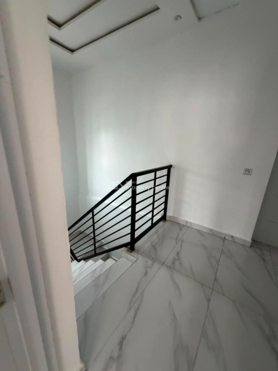 Four Bedroom Terrace Duplex, Guzape District, Abuja, Terraced Duplex for Rent