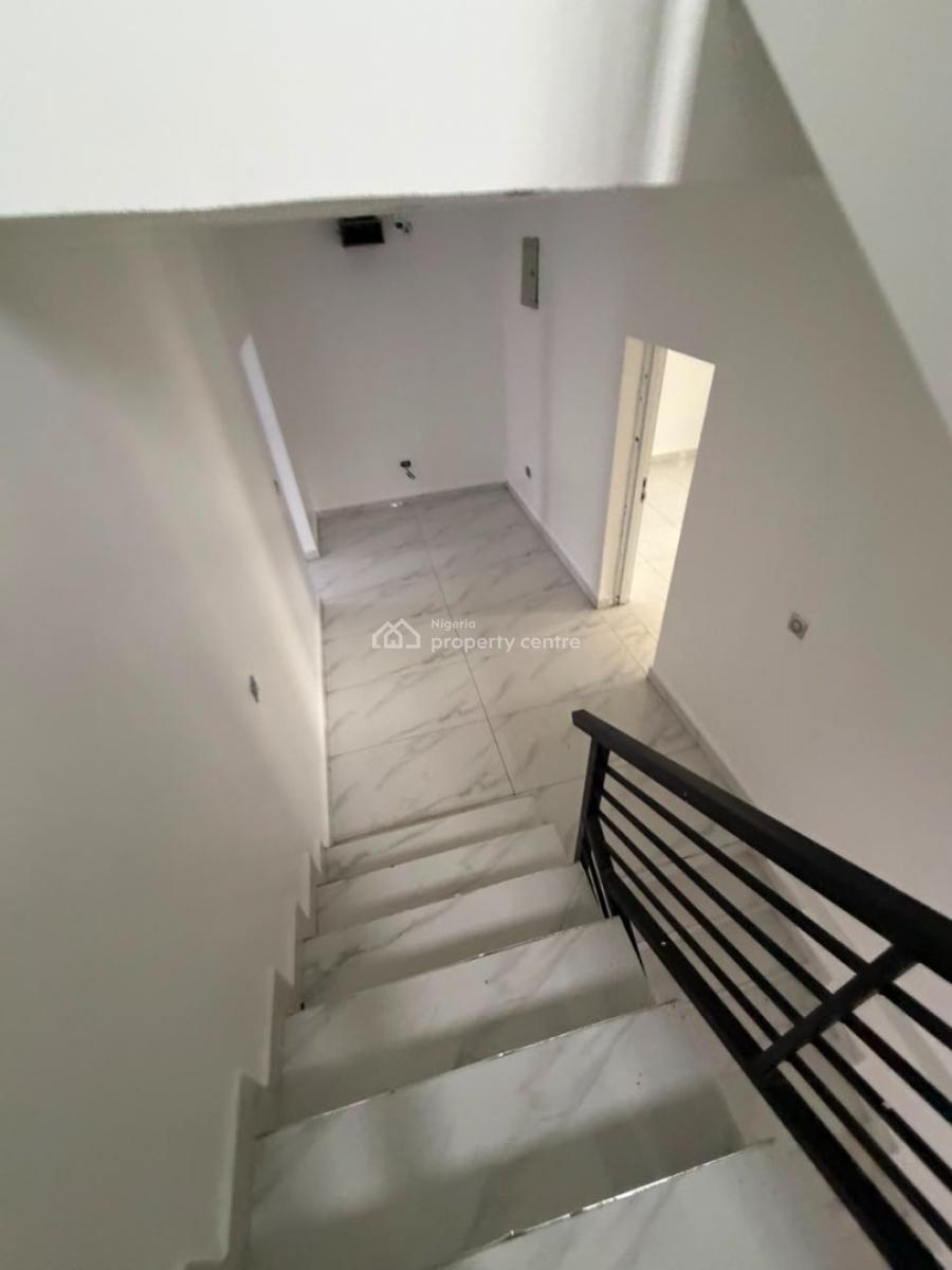 Four Bedroom Terrace Duplex, Guzape District, Abuja, Terraced Duplex for Rent