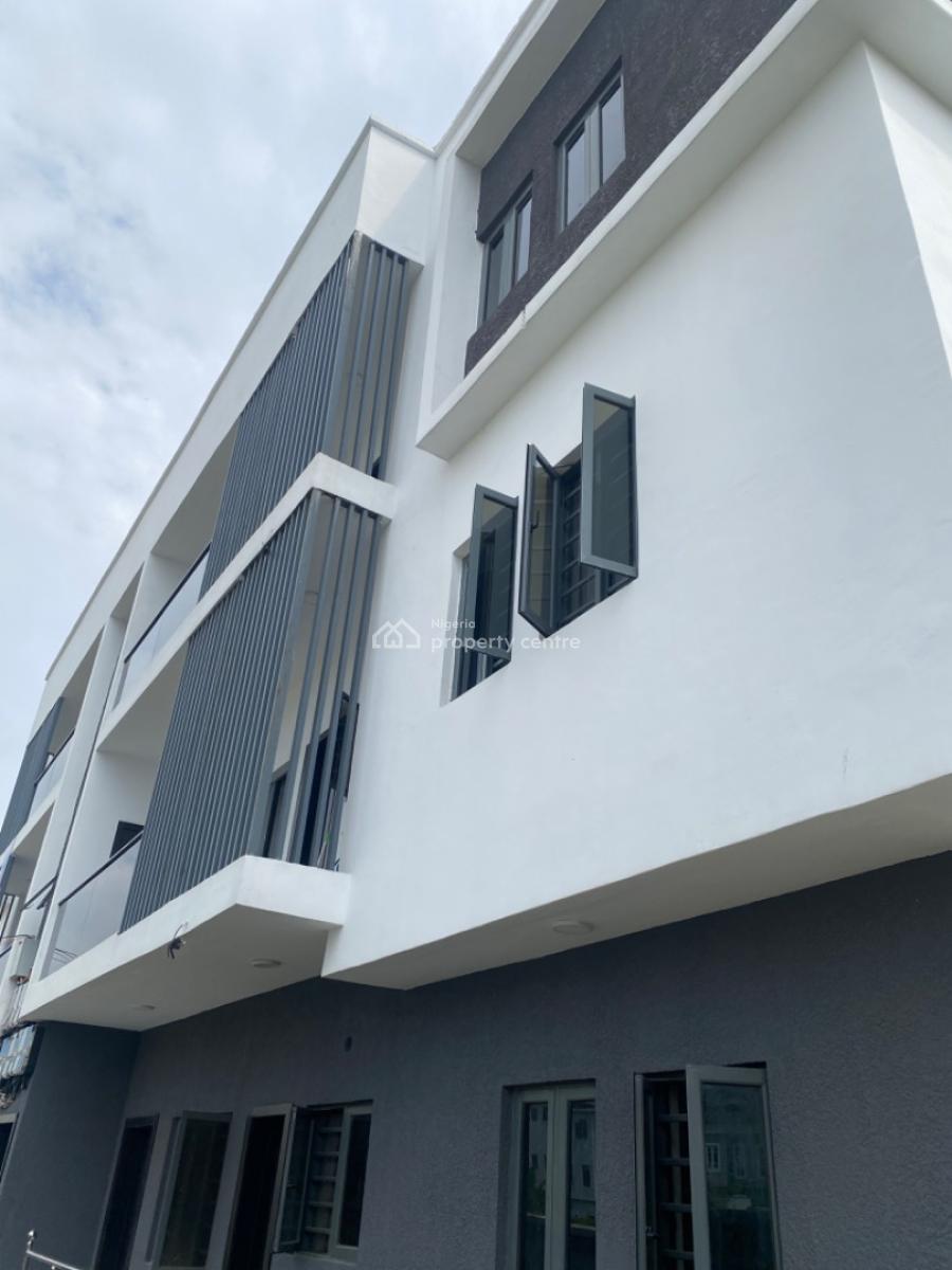 an Executive Two Bedroom Apartment with 24 Hours Electricity, Lekki Scheme2 Abraham Adesanya Ajah, Lekki, Lagos, Flat / Apartment for Rent
