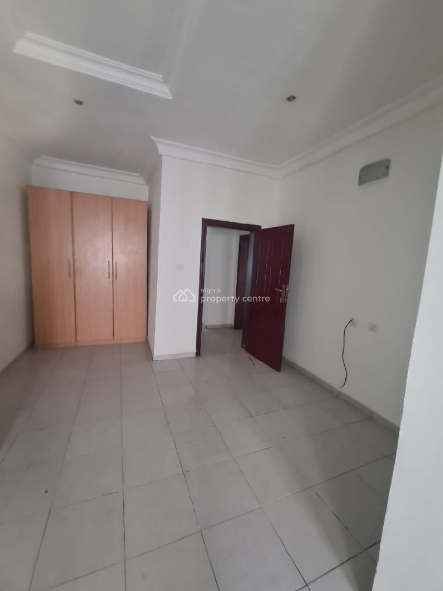 a Lonely  4 Bedroom  Terrace Duplex with a Room Bq, Ikate Elegushi, Lekki, Lagos, Terraced Duplex for Rent