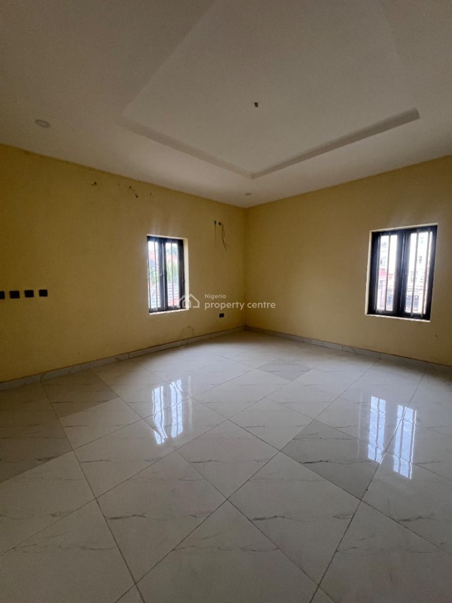 Luxury 3 Bedroom Flat with Private Staircase, Guzape District, Abuja, Flat / Apartment for Rent
