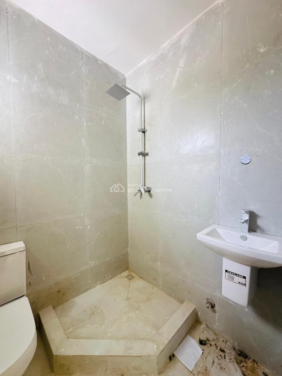 Spacious 3 Bedroom Apartment with Elevator, Osapa, Lekki, Lagos, Block of Flats for Sale