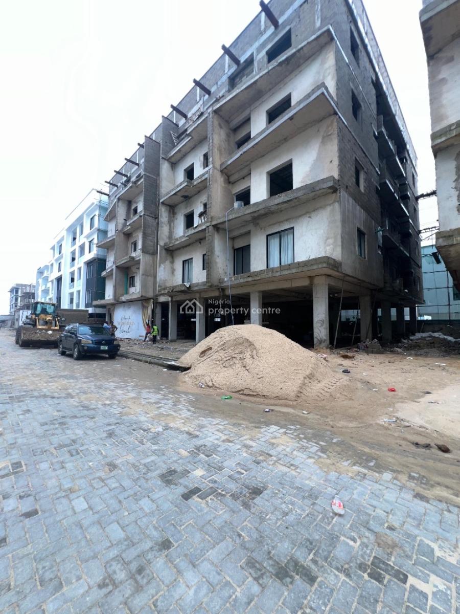 Spacious 2 Bedroom Apartment, Lekki Phase 1, Lekki, Lagos, Block of Flats for Sale