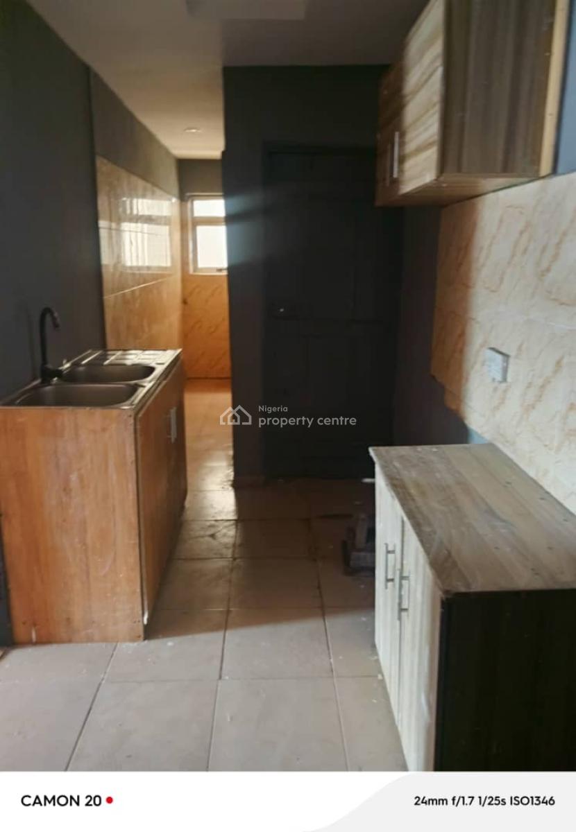 3 Bedroom Flat Apartment, Ogba, Ikeja, Lagos, Flat / Apartment for Rent
