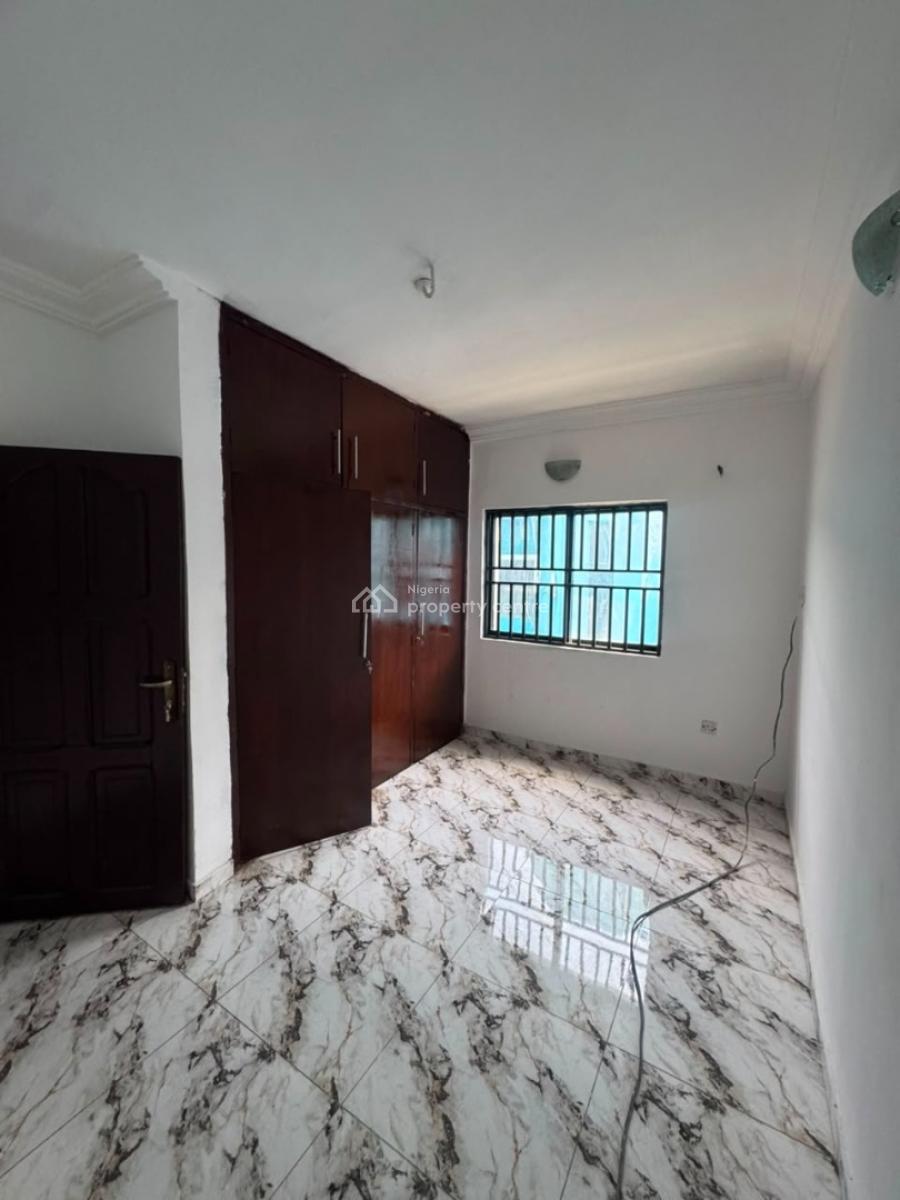 a 3 Bedroom Flat, After Osapa, Before Chevron, Agungi, Lekki, Lagos, Flat / Apartment for Rent