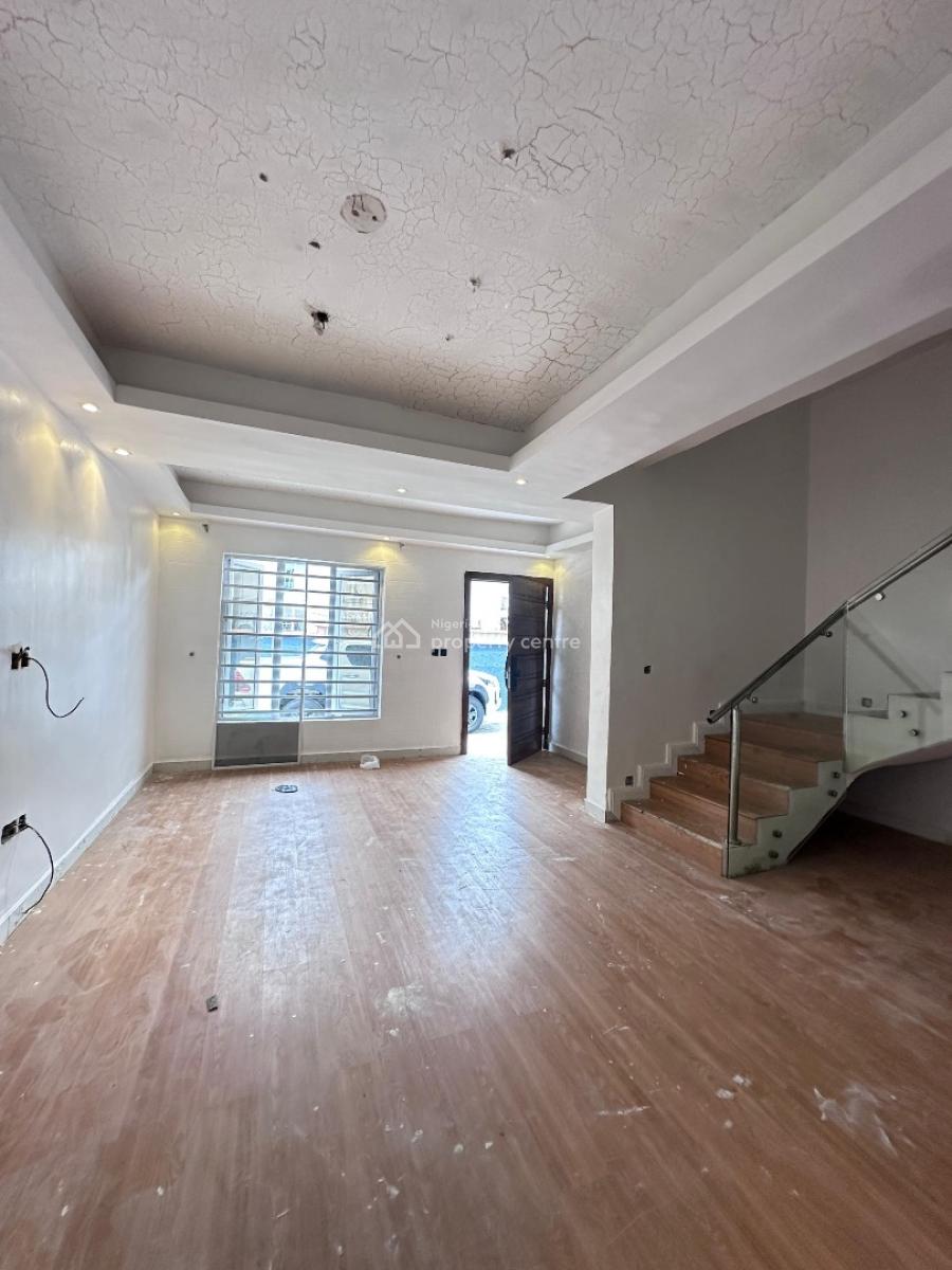 4 Bedroom Terrace Duplex Gym & Bq, Lekki Phase 1, Lekki, Lagos, Terraced Duplex for Rent