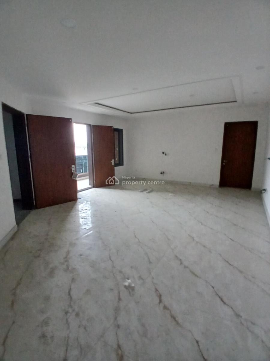 Brand New and Fitted 3 Bedroom En-suite Flat with 1 Room Bq, Elevator, Lekki Phase 1, Lekki, Lagos, Flat / Apartment for Rent