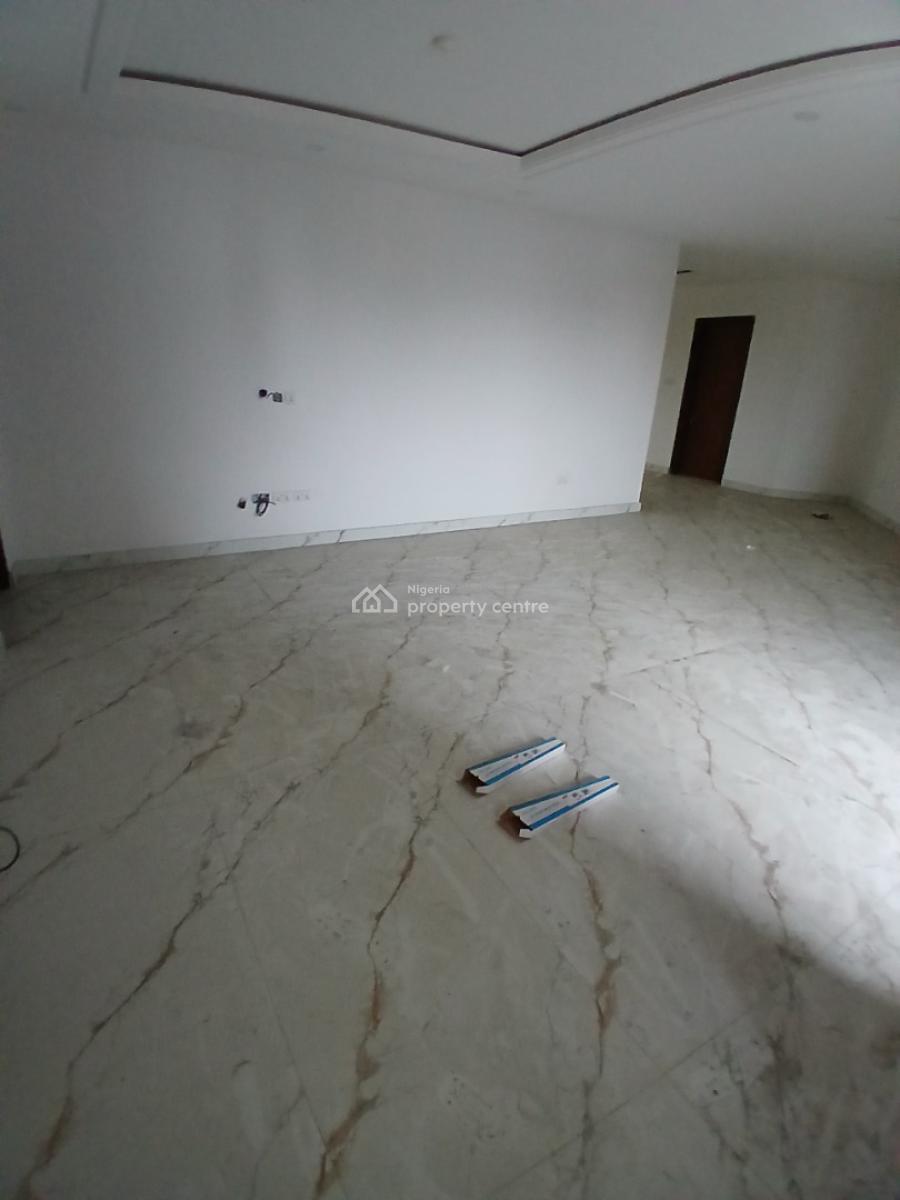 Brand New and Fitted 3 Bedroom En-suite Flat with 1 Room Bq, Elevator, Lekki Phase 1, Lekki, Lagos, Flat / Apartment for Rent