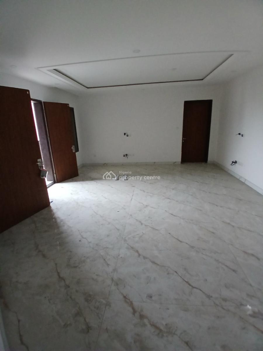 Brand New and Fitted 3 Bedroom En-suite Flat with 1 Room Bq, Elevator, Lekki Phase 1, Lekki, Lagos, Flat / Apartment for Rent