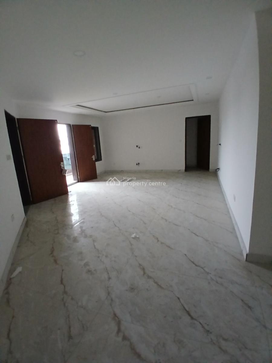 Brand New and Fitted 3 Bedroom En-suite Flat with 1 Room Bq, Elevator, Lekki Phase 1, Lekki, Lagos, Flat / Apartment for Rent