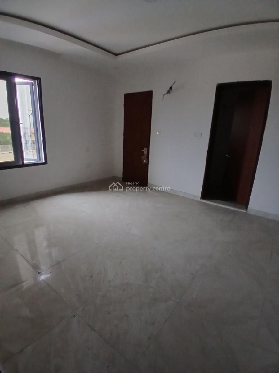 Brand New and Fitted 3 Bedroom En-suite Flat with 1 Room Bq, Elevator, Lekki Phase 1, Lekki, Lagos, Flat / Apartment for Rent