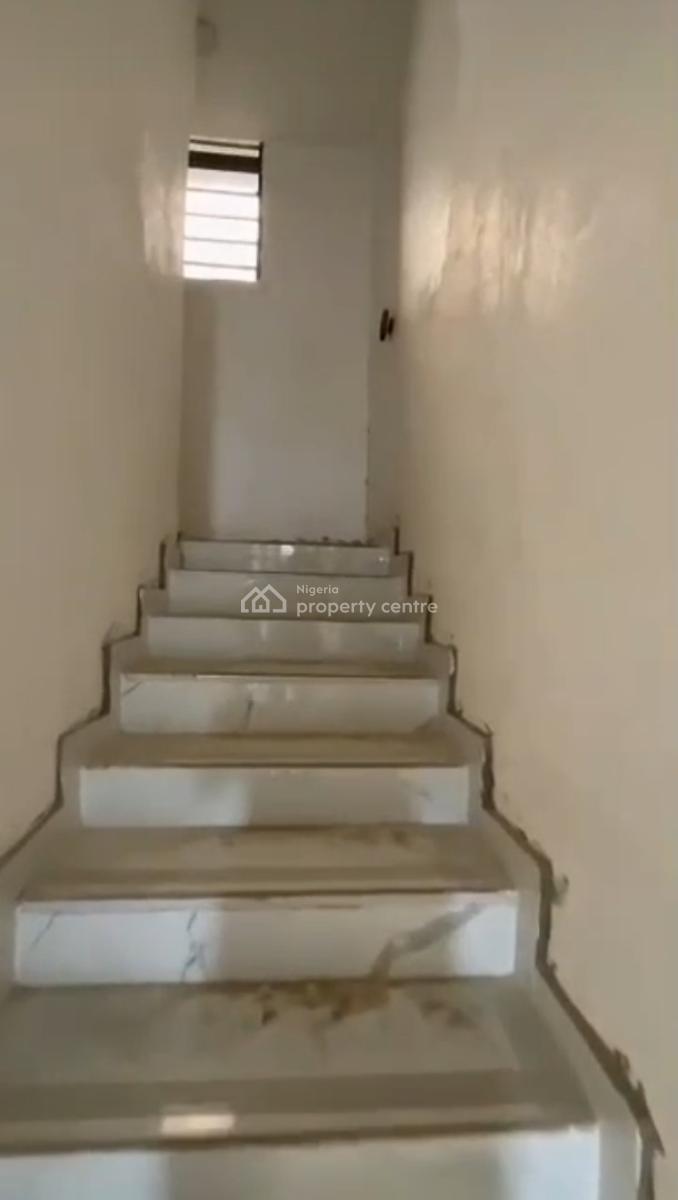 4bedroom Semi Detached Duplex, Anthony, Maryland, Lagos, House for Sale