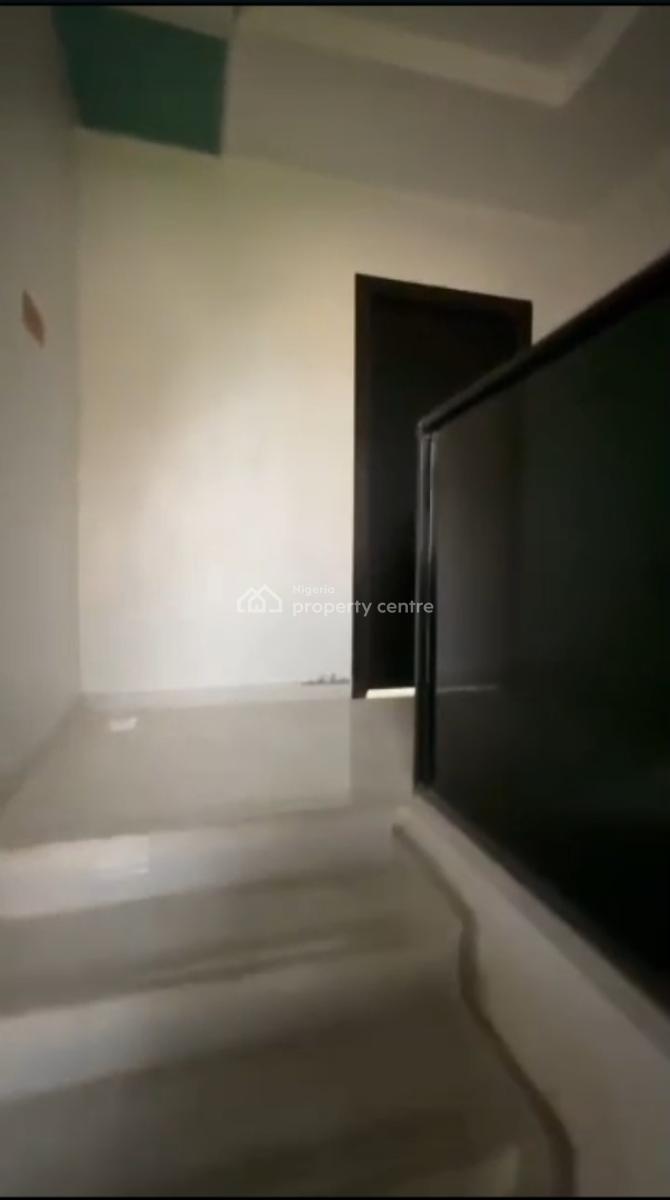 4bedroom Semi Detached Duplex, Anthony, Maryland, Lagos, House for Sale