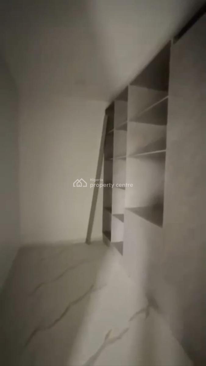 4bedroom Semi Detached Duplex, Anthony, Maryland, Lagos, House for Sale