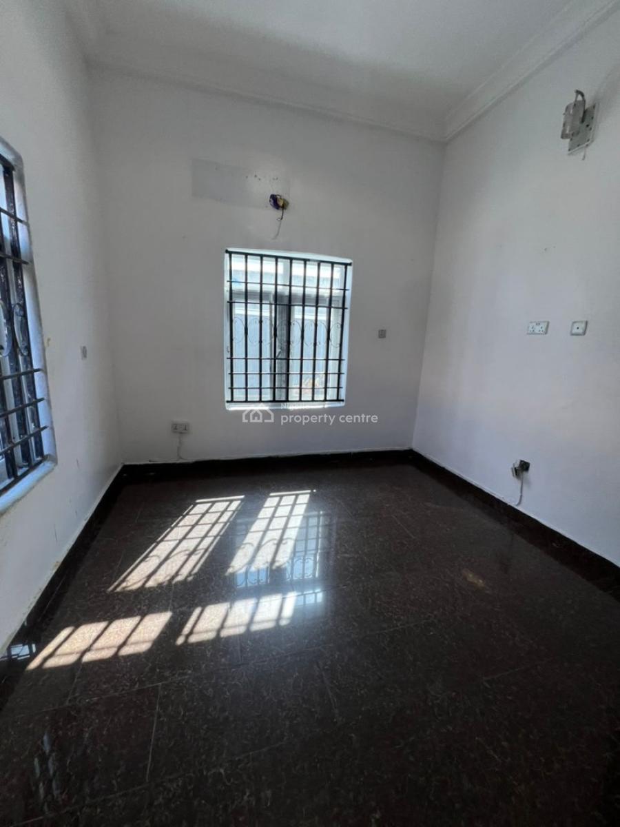 Spacious Single Room  Apartment Downstairs  with Stable Power Supply, East Side Estate, Agungi, Lekki, Lagos, Self Contain (single Rooms) for Rent