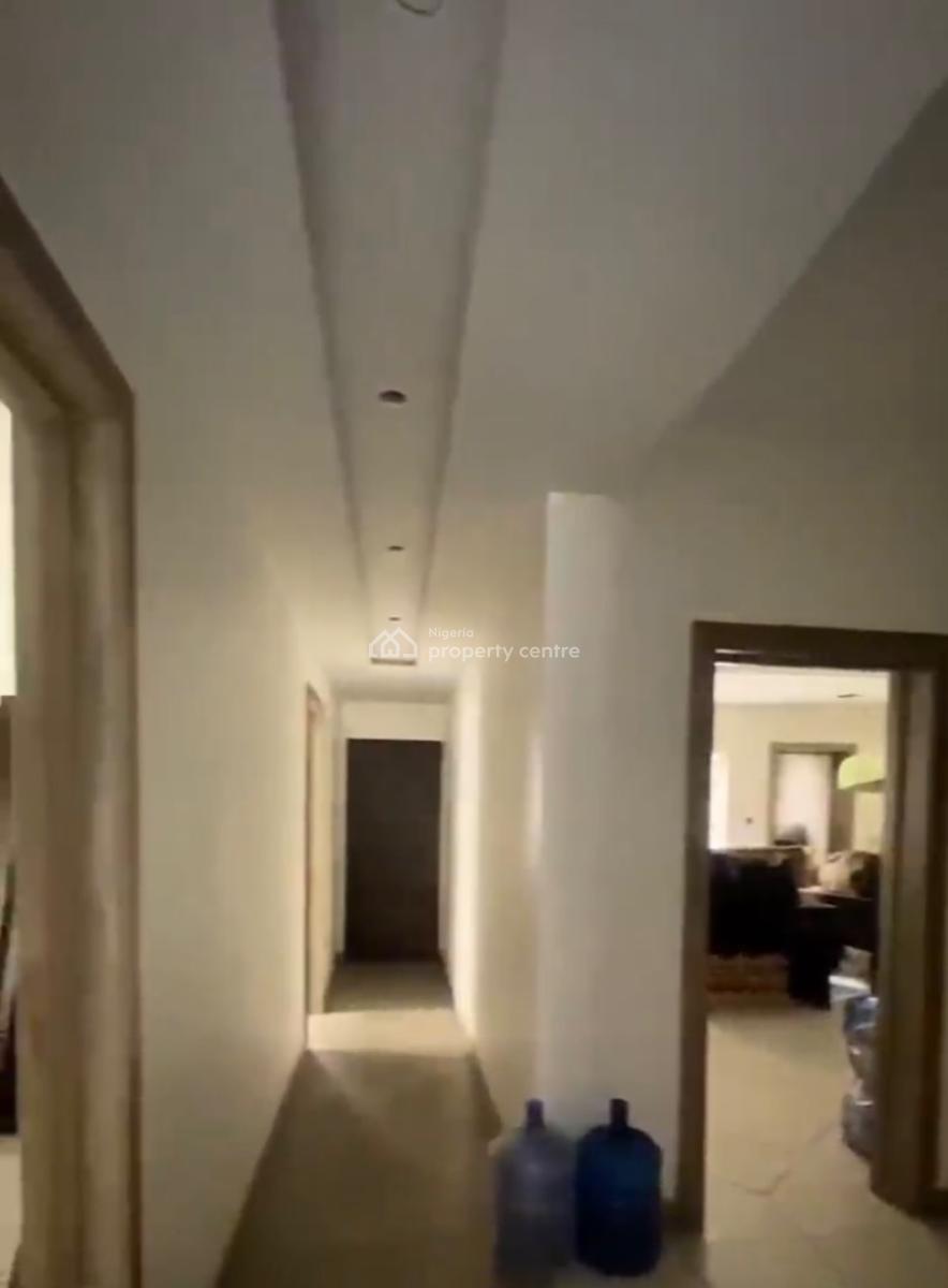 6 Bedroom Semi-detached Duplex with 2 Rooms Bq, Lekki Phase 1, Lekki, Lagos, Commercial Property for Rent