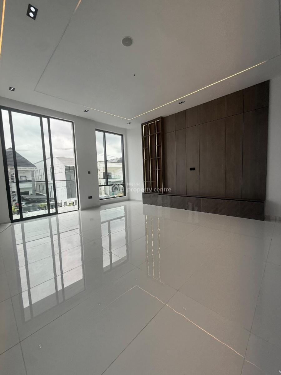 Spacious 5 Bedrooms Detached Duplex, Lekki County, Lekki, Lagos, Detached Duplex for Sale
