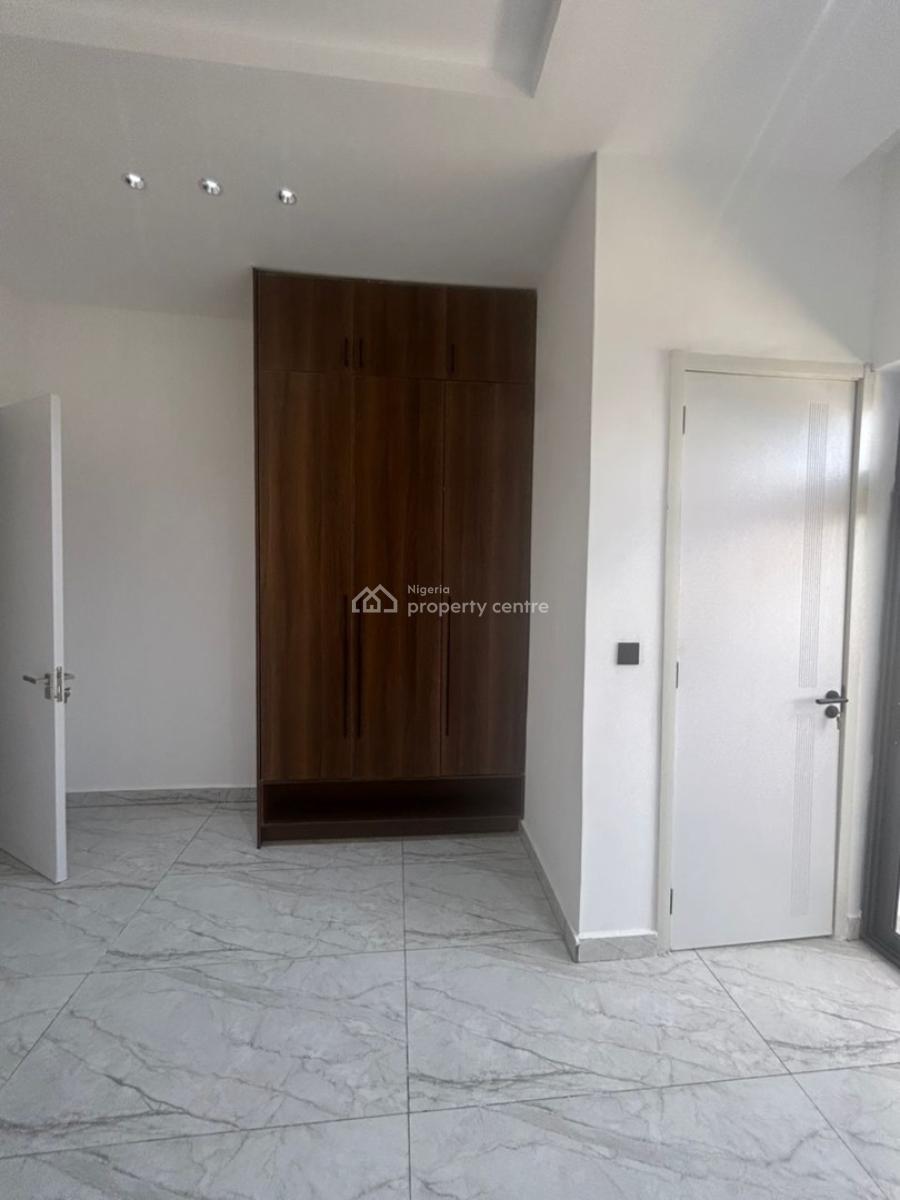 3 Bedroom Maisonette in Lekki Phase 1, Lekki Phase 1, Lekki, Lagos, Flat / Apartment for Rent