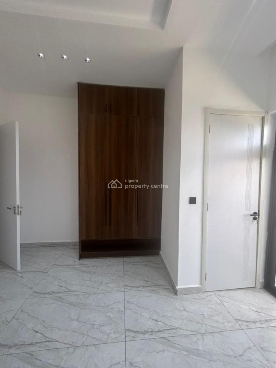 3 Bedroom Maisonette in Lekki Phase 1, Lekki Phase 1, Lekki, Lagos, Flat / Apartment for Rent