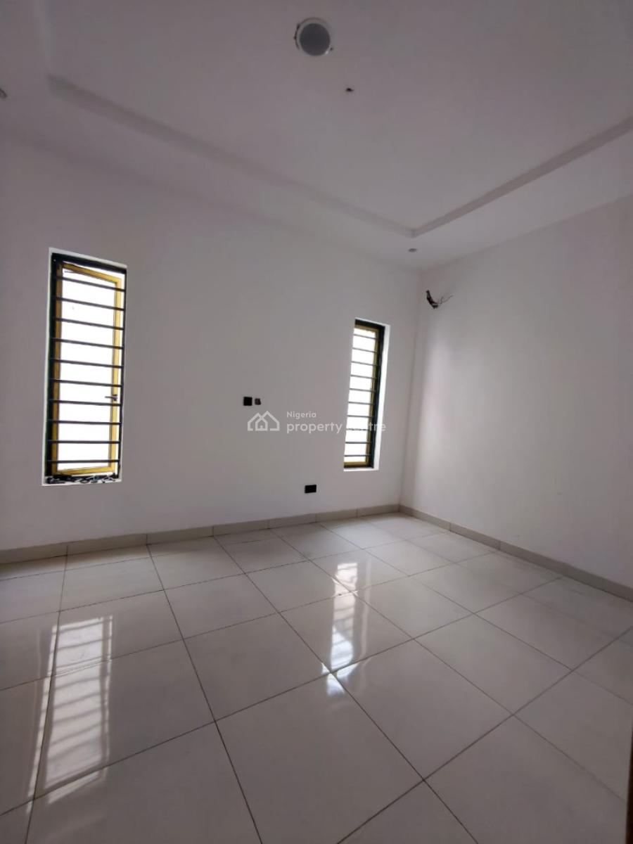 Luxury Well Built 5 Bedroom Fully Detached with Swimming Pool and Bq, Vgc, Lekki, Lagos, Detached Duplex for Sale
