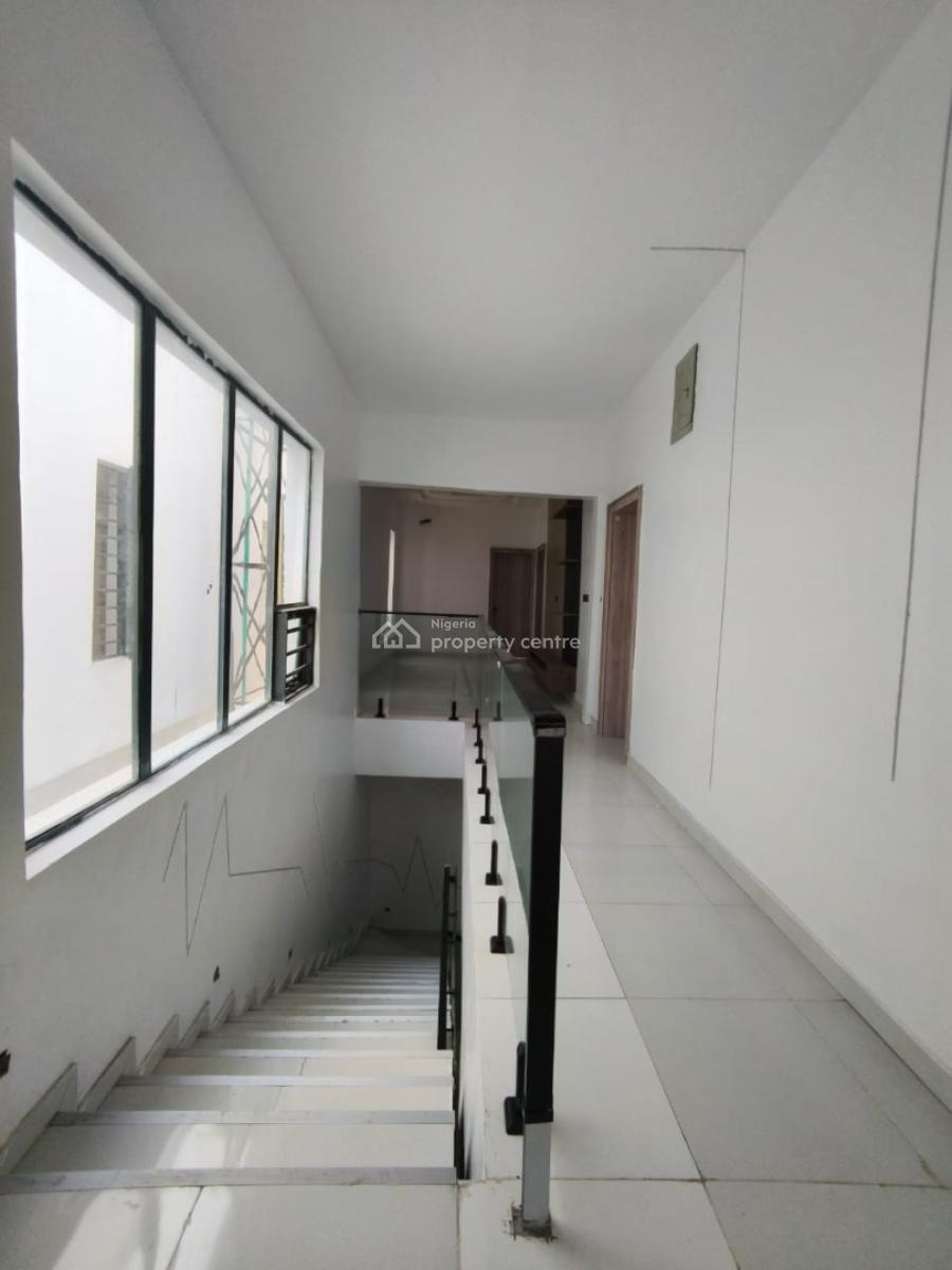 Luxury Well Built 5 Bedroom Fully Detached with Swimming Pool and Bq, Vgc, Lekki, Lagos, Detached Duplex for Sale