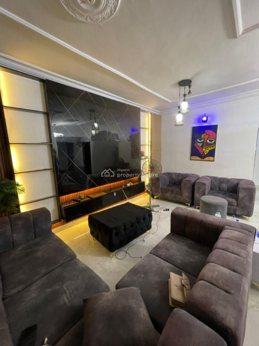 This Well-maintained 3-bedroom Apartment Offers Generous Living Spaces, Ogombo, Ajah, Lagos, Terraced Duplex for Rent