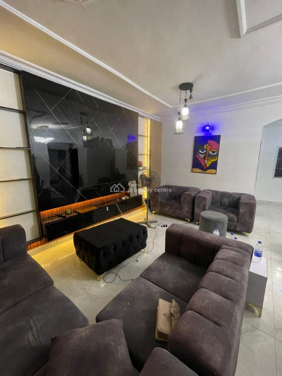 This Well-maintained 3-bedroom Apartment Offers Generous Living Spaces, Ogombo, Ajah, Lagos, Terraced Duplex for Rent