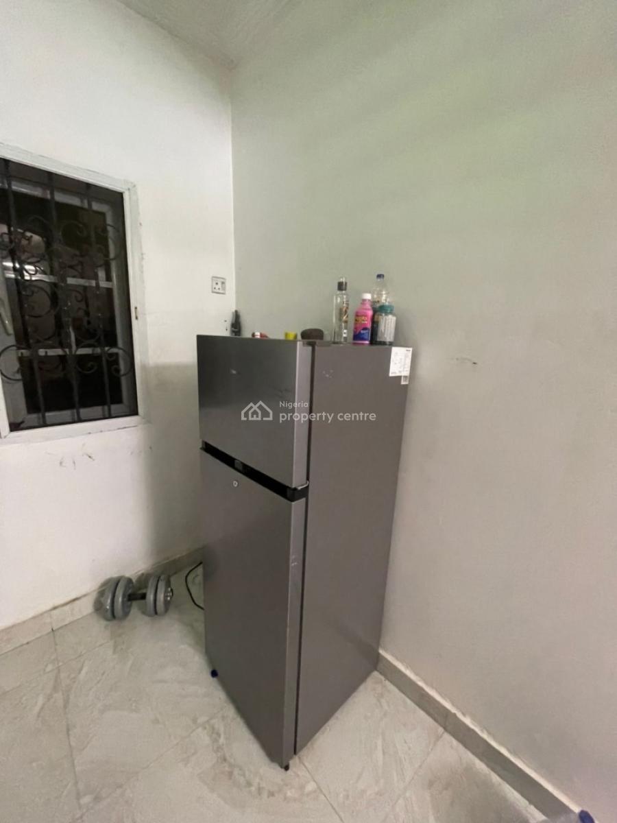 This Well-maintained 3-bedroom Apartment Offers Generous Living Spaces, Ogombo, Ajah, Lagos, Terraced Duplex for Rent