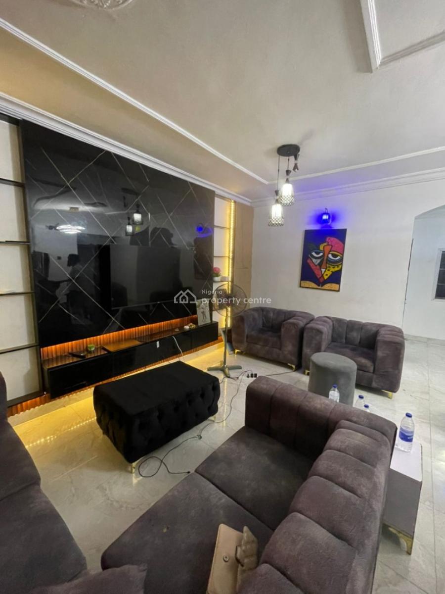 This Well-maintained 3-bedroom Apartment Offers Generous Living Spaces, Ogombo, Ajah, Lagos, Terraced Duplex for Rent