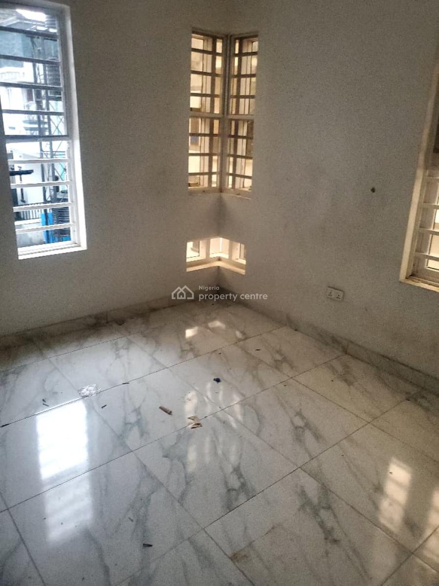 Spacious 4 Bedroom Terrace Duplex in a Secure Estate, Orchid, Lekki, Lagos, Terraced Duplex for Sale